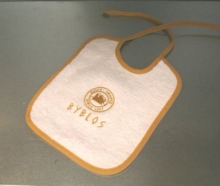 Byblos Saint-Tropez 'Baby bib'